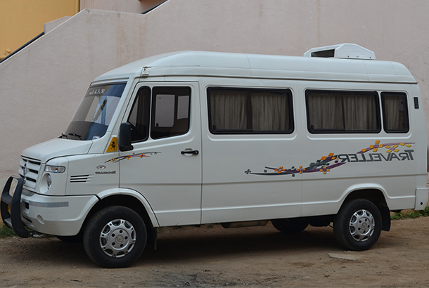 Tempo Traveller (TT) cab - Coastal Cabs